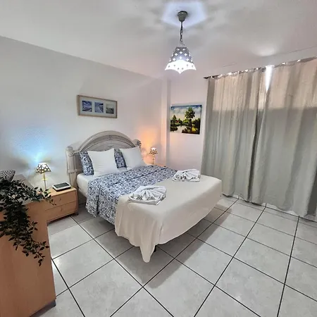 Cindy Golden Bay Seaview Terrace شقة لوس كريستيانوس