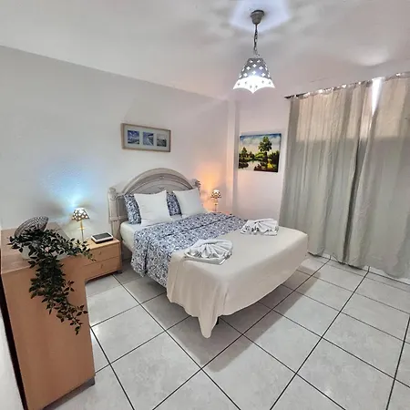 Apartament Cindy Golden Bay Seaview Terrace Los Cristianos (Tenerife)
