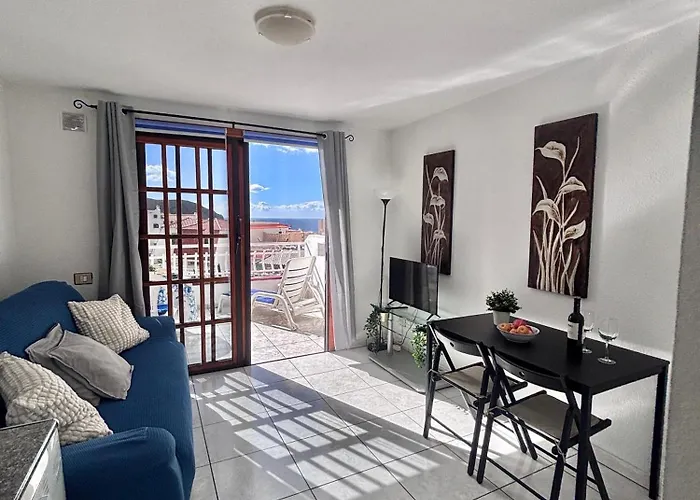 Cindy Golden Bay Seaview Terrace Los Cristianos (Tenerife)