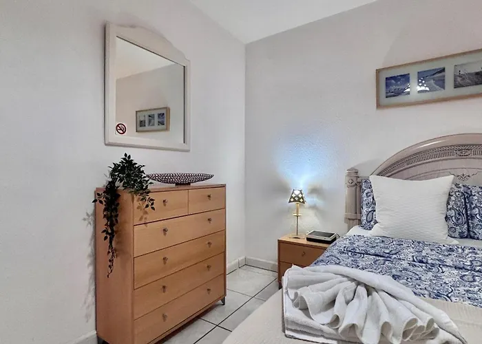 Apartment Cindy Golden Bay Seaview Terrace *