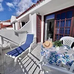 Cindy Golden Bay Seaview Terrace * 洛斯克里斯蒂亚诺斯