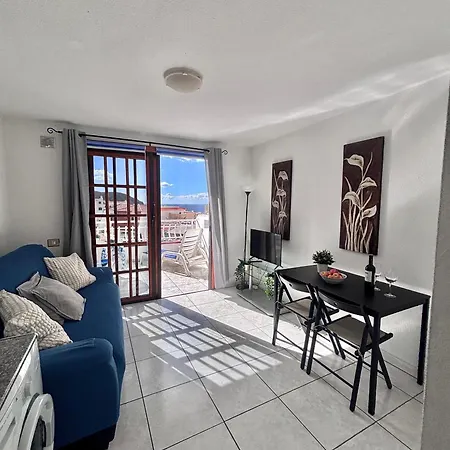 Cindy Golden Bay Seaview Terrace Los Cristianos (Tenerife)