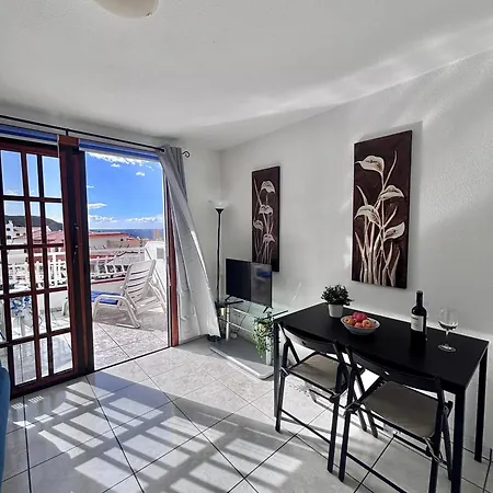 Cindy Golden Bay Seaview Terrace * Los Cristianos (Tenerife)